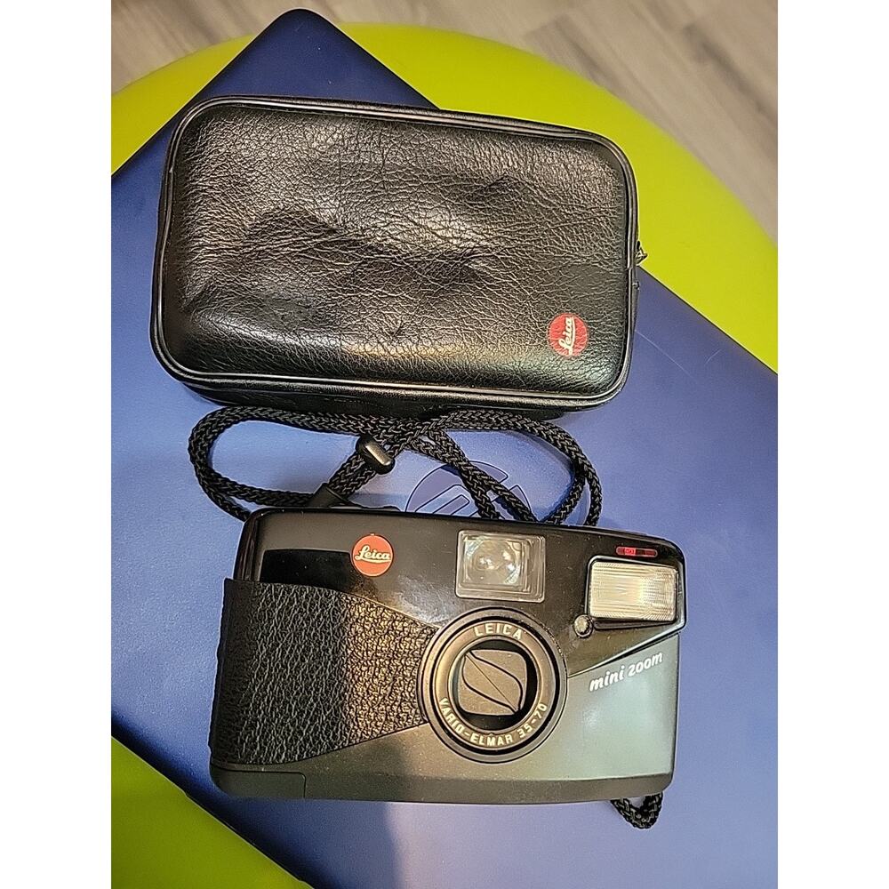 LEICA MINI ZOOM Vario Elmar 35-70mm Film Camera 35mm JAPAN Very Good Condition!